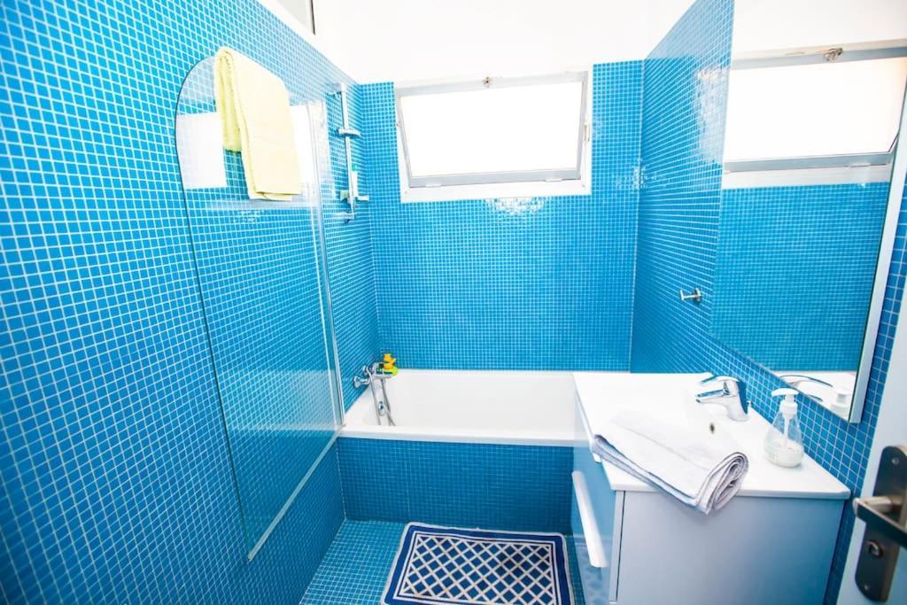 French Riviera: Seafront Apt & Pool Near Monaco Roquebrune-Cap-Martin Exterior photo